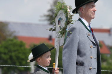 Heimat- u. Volkstrachtenverein Edelweiß Brunnthal Trachtenfest Mai 2025 in Baiernrain 